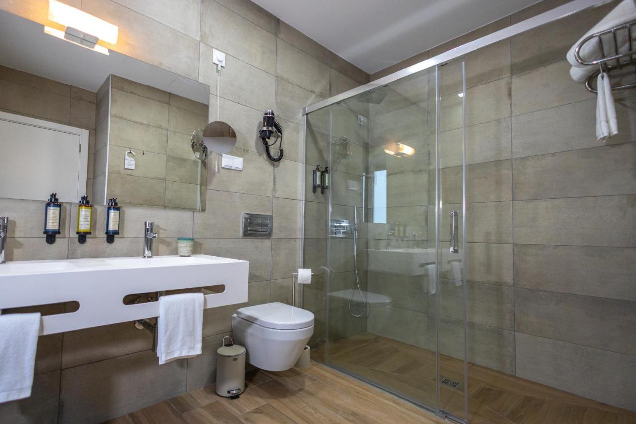Watts House Hostel Seia Ngoại thất bức ảnh